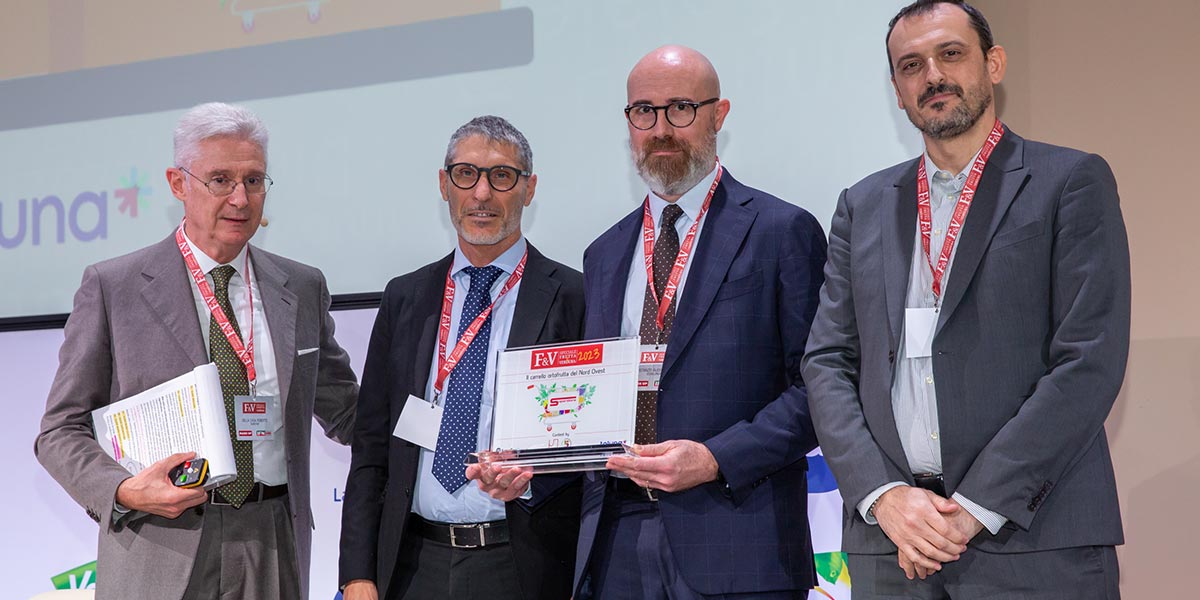 Da sinistra: Roberto Della Casa - Agroter, Alessandro Costanzo - Direzione Commerciale Acquisti ortofrutta Esselunga, Giuseppe Mastropasqua rete vendita Esselunga, Marco Barilli - Toluna